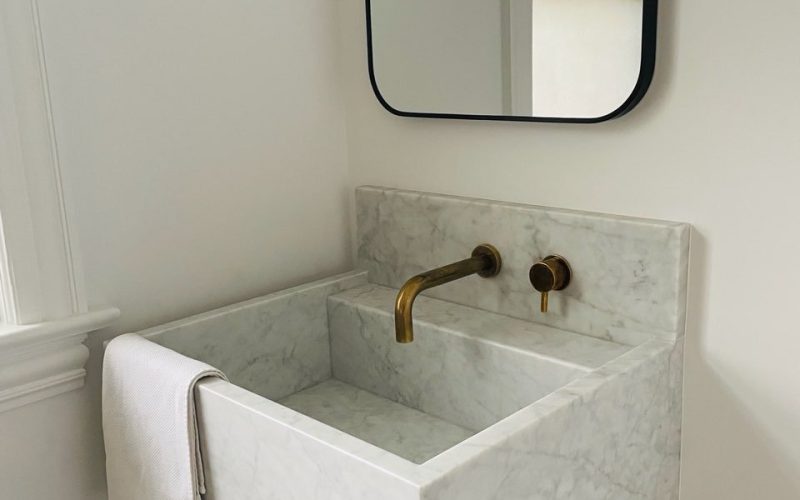 Custom-vanity-with-custom-marble-floor-fabricated02